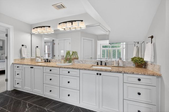 500 Powers Court Avenue, Milton, GA 30004