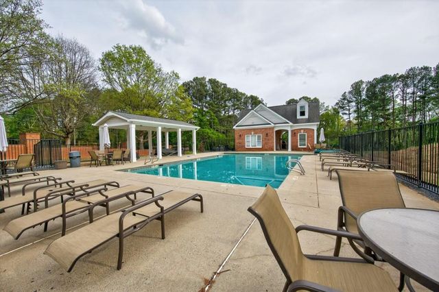 500 Powers Court Avenue, Milton, GA 30004