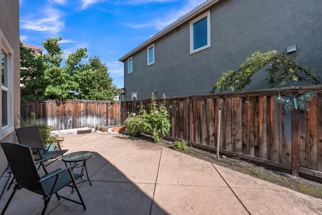 1433 Cummings Way, Folsom, CA 95630
