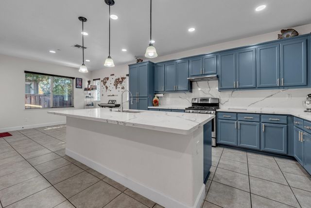 1433 Cummings Way, Folsom, CA 95630