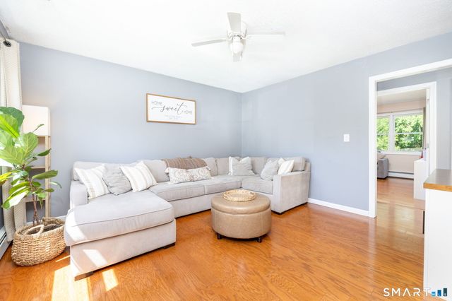 85 Pleasant View Avenue, Bristol, CT 06010