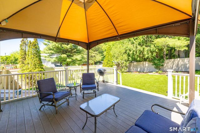 85 Pleasant View Avenue, Bristol, CT 06010