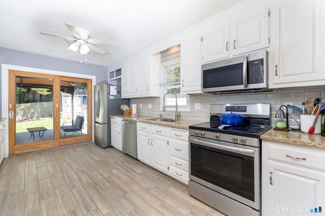 85 Pleasant View Avenue, Bristol, CT 06010