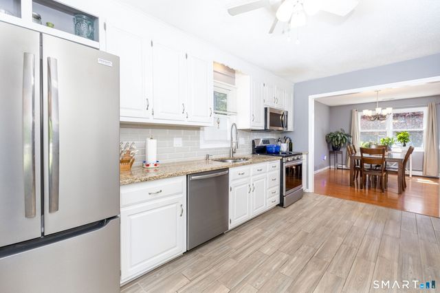85 Pleasant View Avenue, Bristol, CT 06010