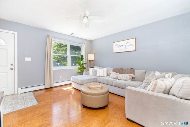 85 Pleasant View Avenue, Bristol, CT 06010