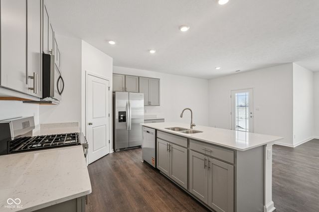 5885 Norfolk Row, Greenwood, IN 46143