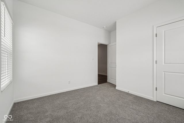 5885 Norfolk Row, Greenwood, IN 46143