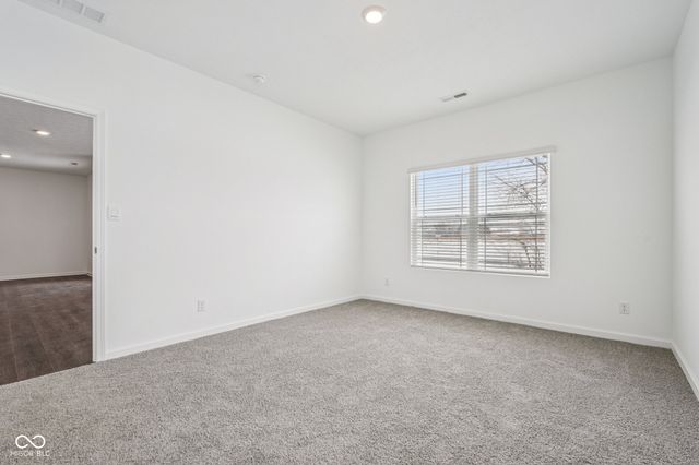 5885 Norfolk Row, Greenwood, IN 46143