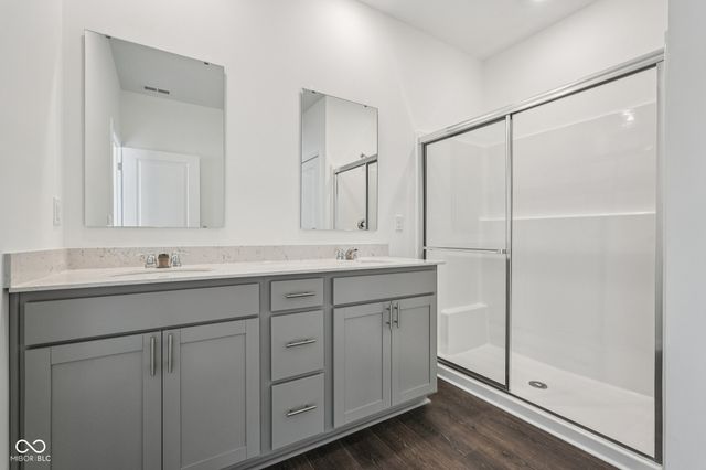 5885 Norfolk Row, Greenwood, IN 46143