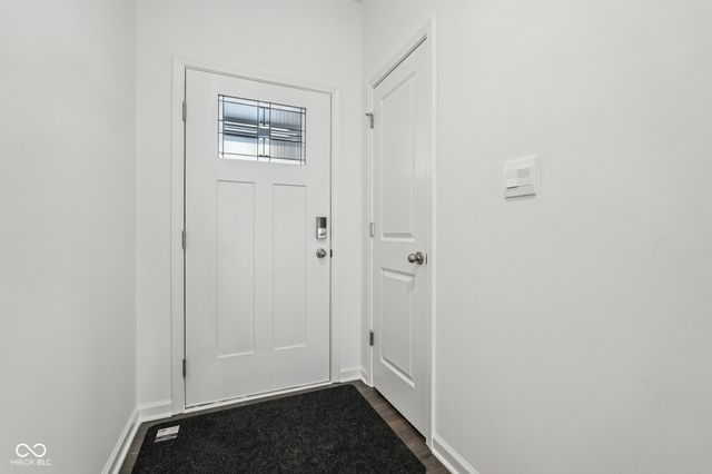 5885 Norfolk Row, Greenwood, IN 46143