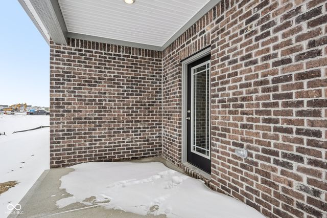 5885 Norfolk Row, Greenwood, IN 46143