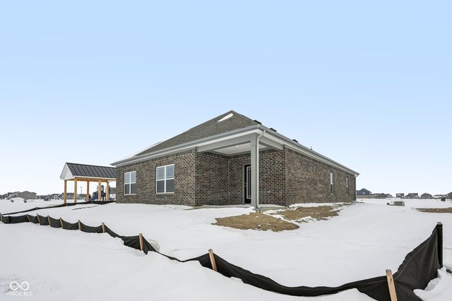 5885 Norfolk Row, Greenwood, IN 46143