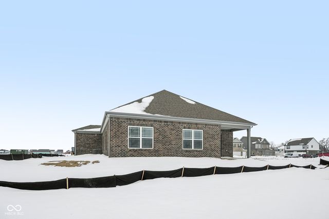 5885 Norfolk Row, Greenwood, IN 46143