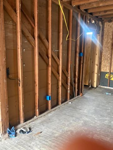 20020 Hickory Street, Detroit, MI 48205