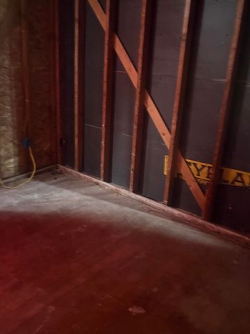 20020 Hickory Street, Detroit, MI 48205