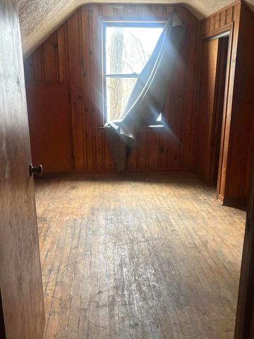 20020 Hickory Street, Detroit, MI 48205