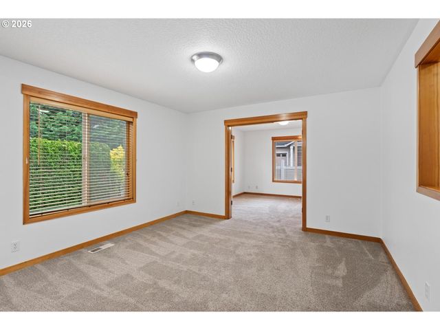 311 Nw 96TH St, Vancouver, WA 98665