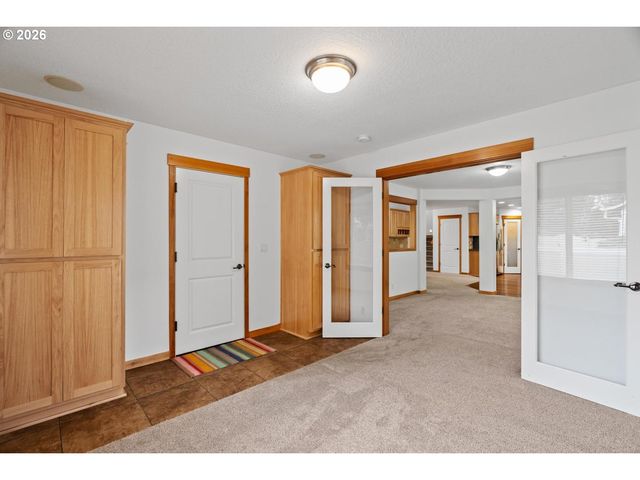 311 Nw 96TH St, Vancouver, WA 98665