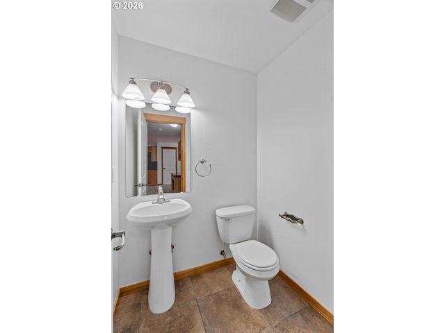311 Nw 96TH St, Vancouver, WA 98665
