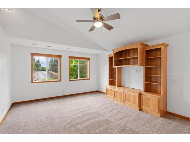 311 Nw 96TH St, Vancouver, WA 98665