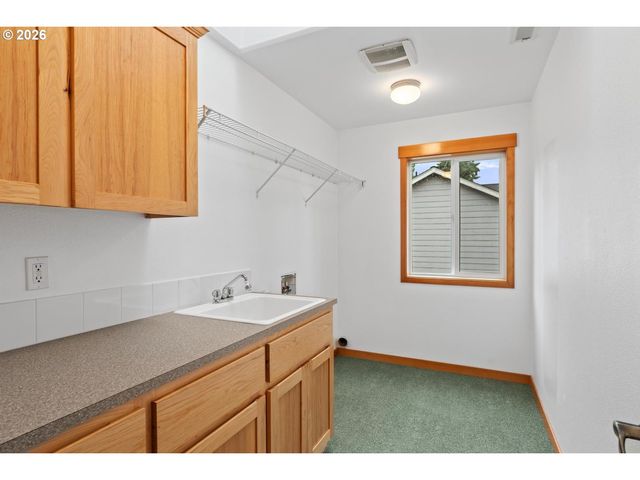 311 Nw 96TH St, Vancouver, WA 98665