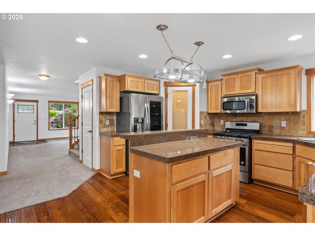 311 Nw 96TH St, Vancouver, WA 98665