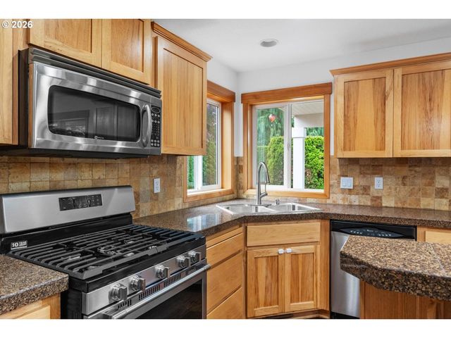 311 Nw 96TH St, Vancouver, WA 98665