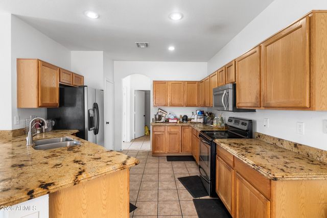 4740 E MOUNTAIN VISTA Drive, Phoenix, AZ 85048