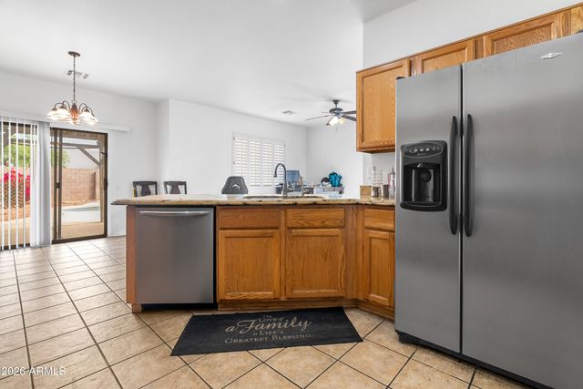 4740 E MOUNTAIN VISTA Drive, Phoenix, AZ 85048