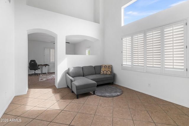 4740 E MOUNTAIN VISTA Drive, Phoenix, AZ 85048