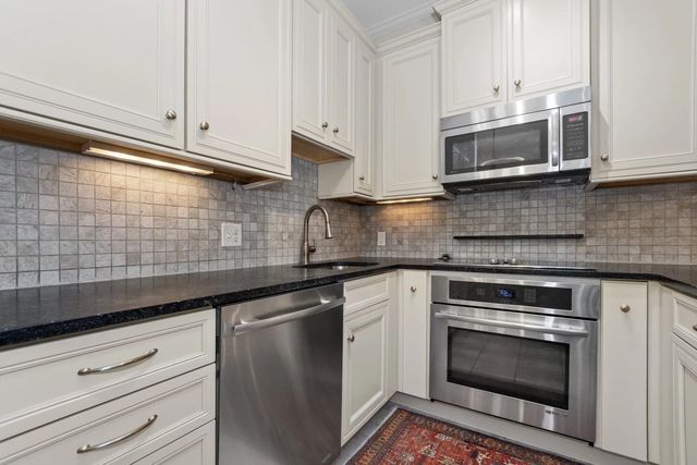 280 Commonwealth Avenue 108, Boston, MA 02116