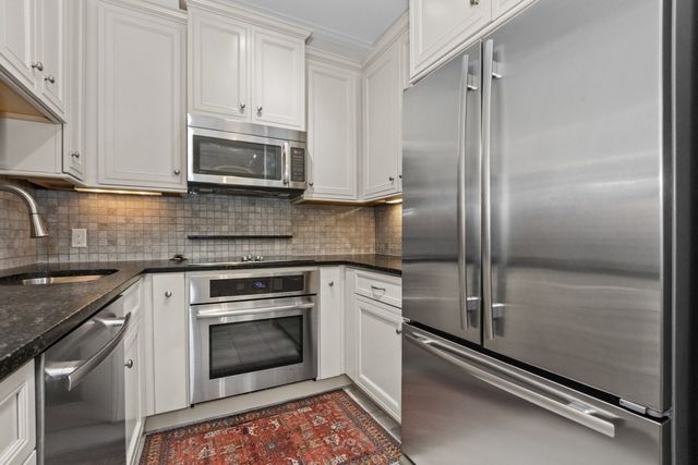 280 Commonwealth Avenue 108, Boston, MA 02116