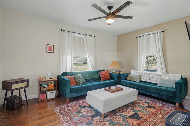 1910 14th Street, Bay City, MI 48708