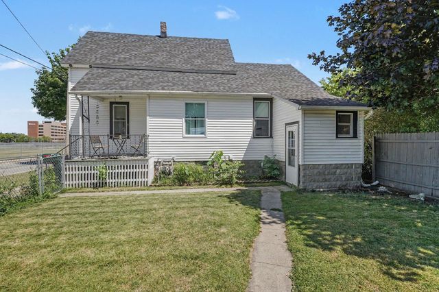 1910 14th Street, Bay City, MI 48708