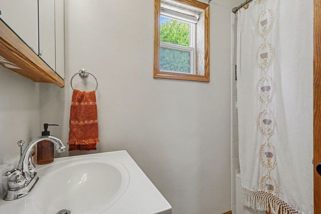 1910 14th Street, Bay City, MI 48708