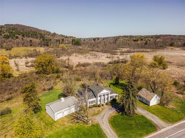 1569 Hoosick Road, Troy, NY 12180