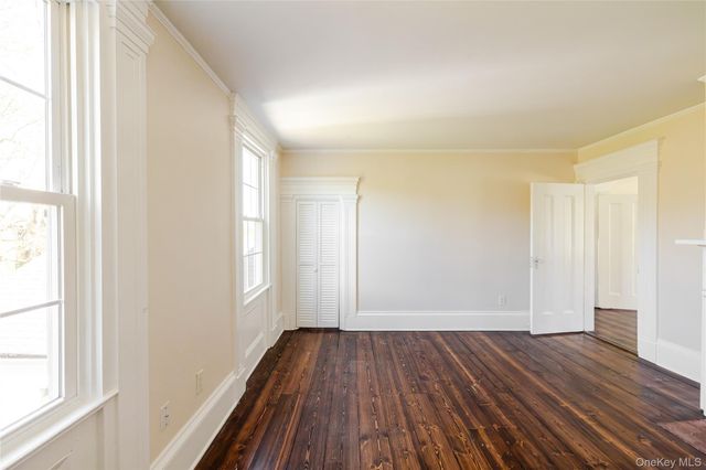 1569 Hoosick Road, Troy, NY 12180