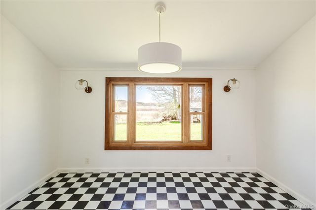 1569 Hoosick Road, Troy, NY 12180