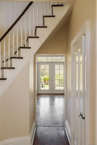 1569 Hoosick Road, Troy, NY 12180