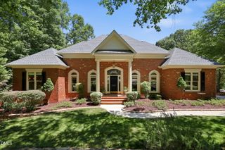 1017 Old Meetinghouse Way, Raleigh, NC 27615
