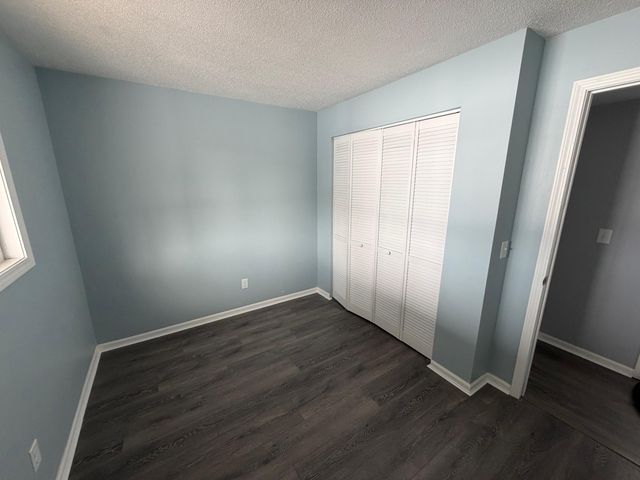 57704 Rumshire Drive, Mattawan, MI 49071