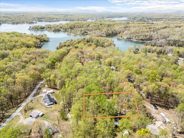 109 Whisperridge CT, Moneta, VA 24121