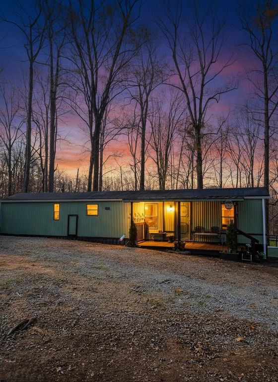 109 Whisperridge CT, Moneta, VA 24121