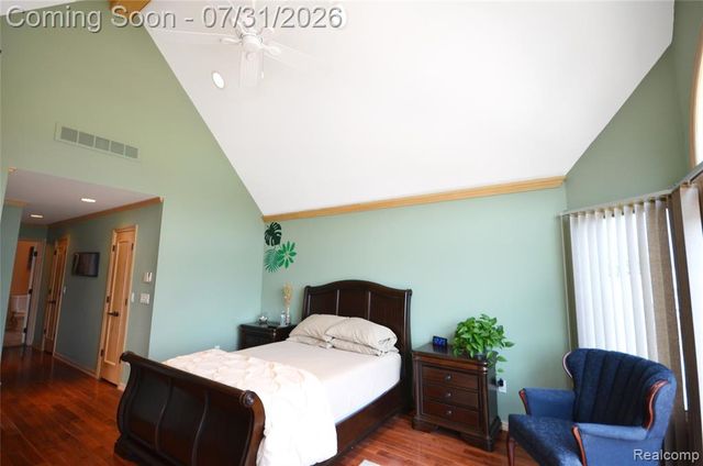 38048 Huron Pointe Drive, Harrison Twp, MI 48045