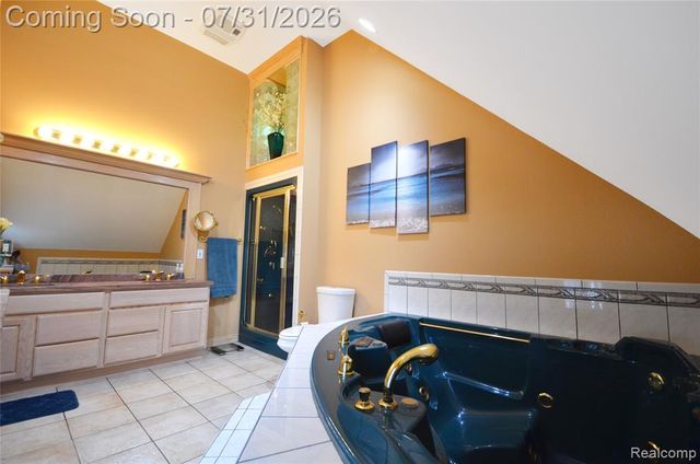 38048 Huron Pointe Drive, Harrison Twp, MI 48045
