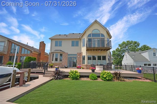 38048 Huron Pointe Drive, Harrison Twp, MI 48045