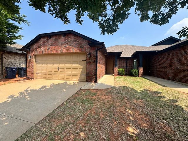 18210 Manera Way, Edmond, OK 73012