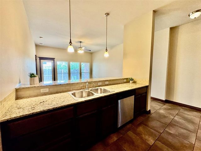 18210 Manera Way, Edmond, OK 73012
