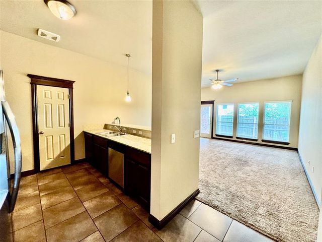 18210 Manera Way, Edmond, OK 73012