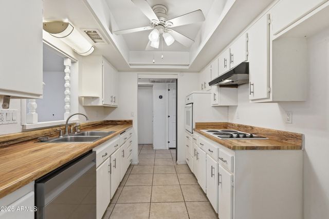 4045 W MONTEBELLO Avenue, Phoenix, AZ 85019